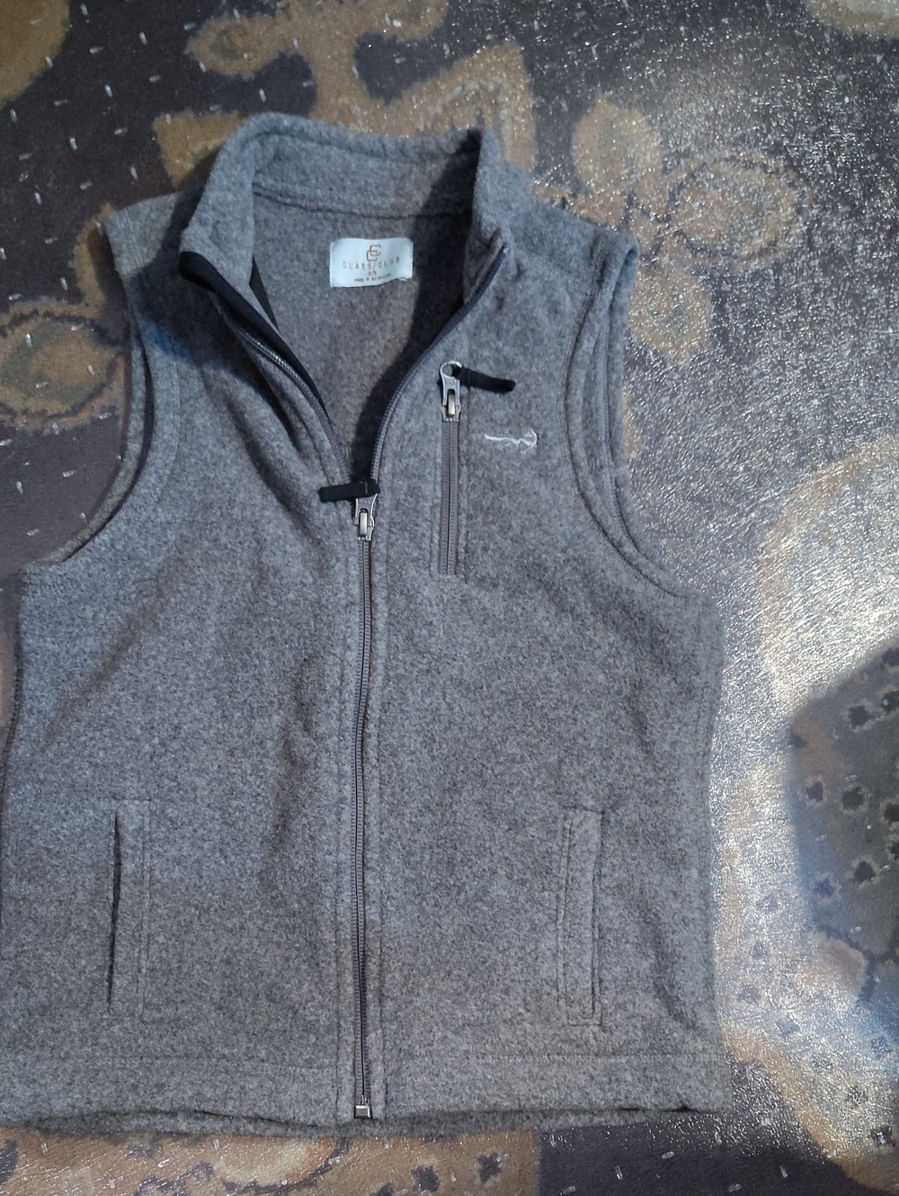 Euc, 4/5 Vest $35